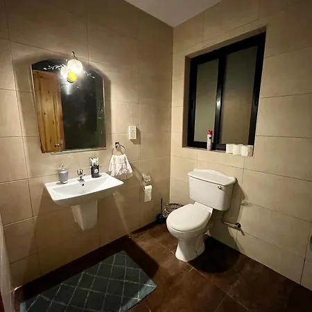 Private Double Bedroom In Shared Perfect Location